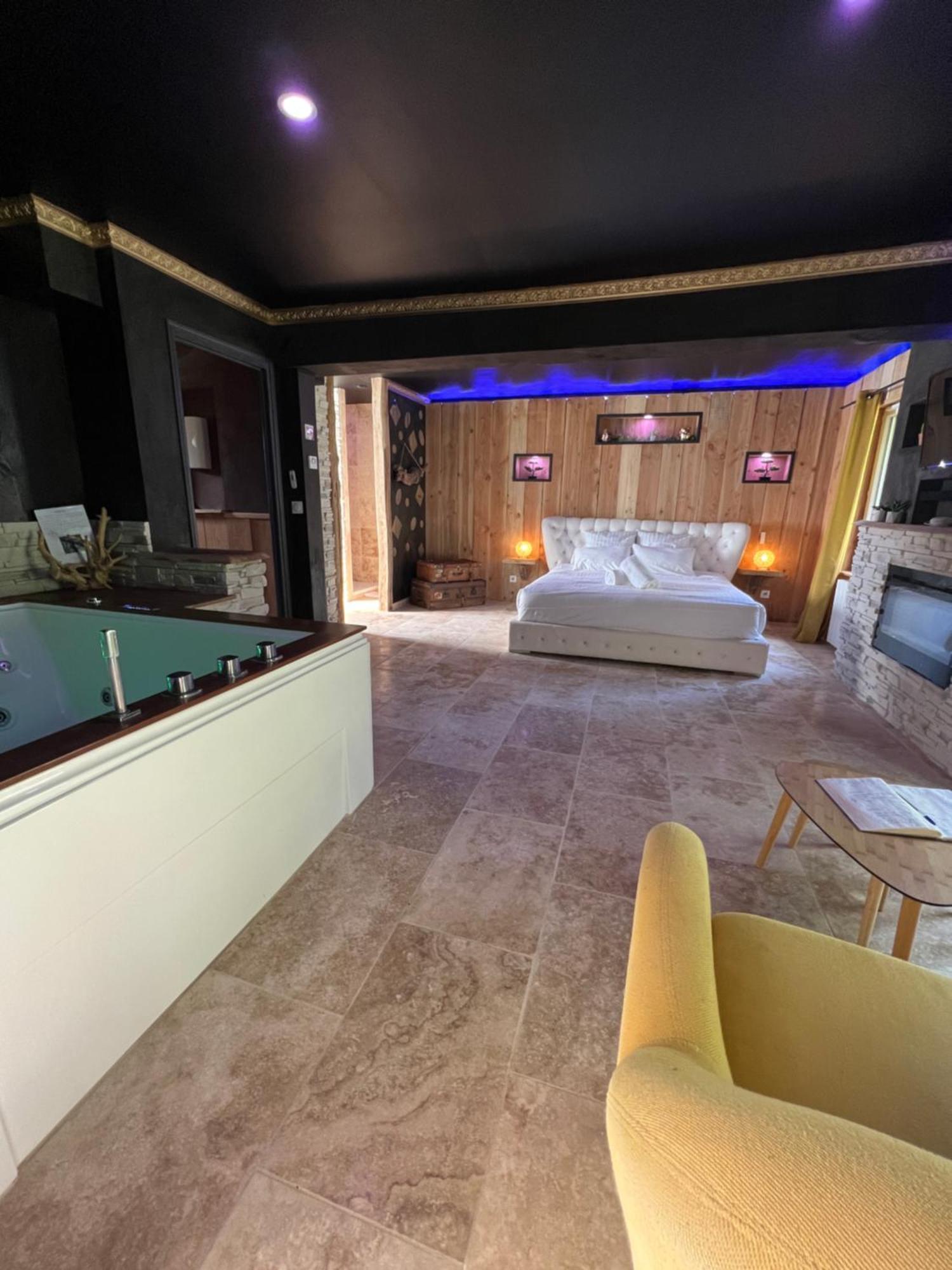 Le Lodge Des Charmes 5 Etoiles Leves ภายนอก รูปภาพ