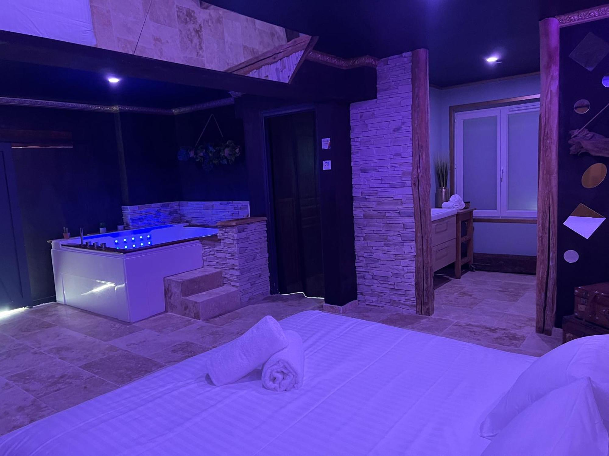 Le Lodge Des Charmes 5 Etoiles Leves ภายนอก รูปภาพ